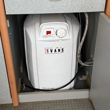 Rent A Blue Classics's Campervan Mb 100 For A Trip In Algarve Luxuszelt